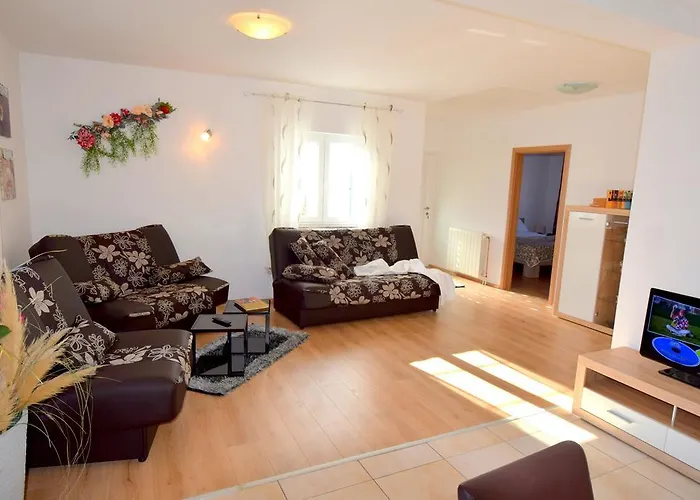 Celebrini Apartmán Malinska