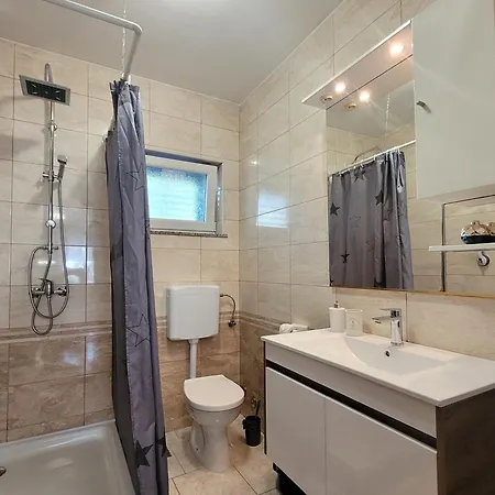 Celebrini Apartament