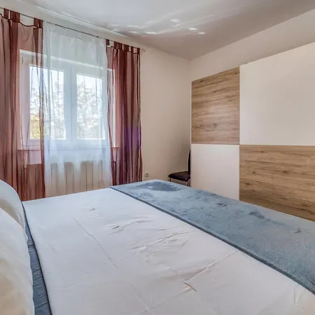 Celebrini Appartement *