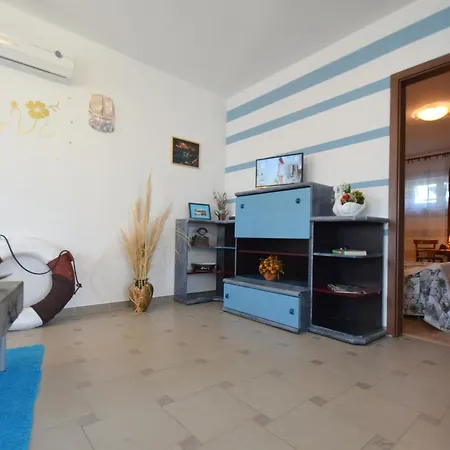 Celebrini Apartament Malinska