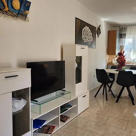 Apartment Celebrini *