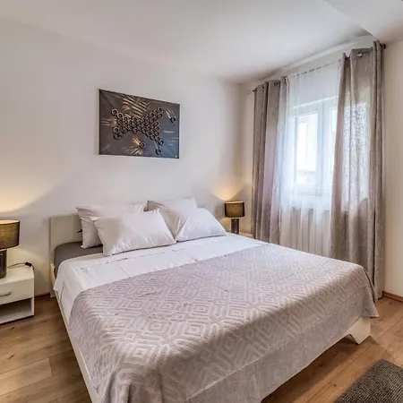 Appartement Celebrini *
