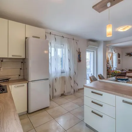 Apartament Celebrini Malinska